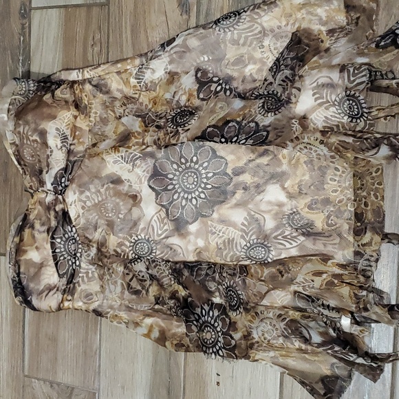 A B C  blouse - Picture 1 of 4